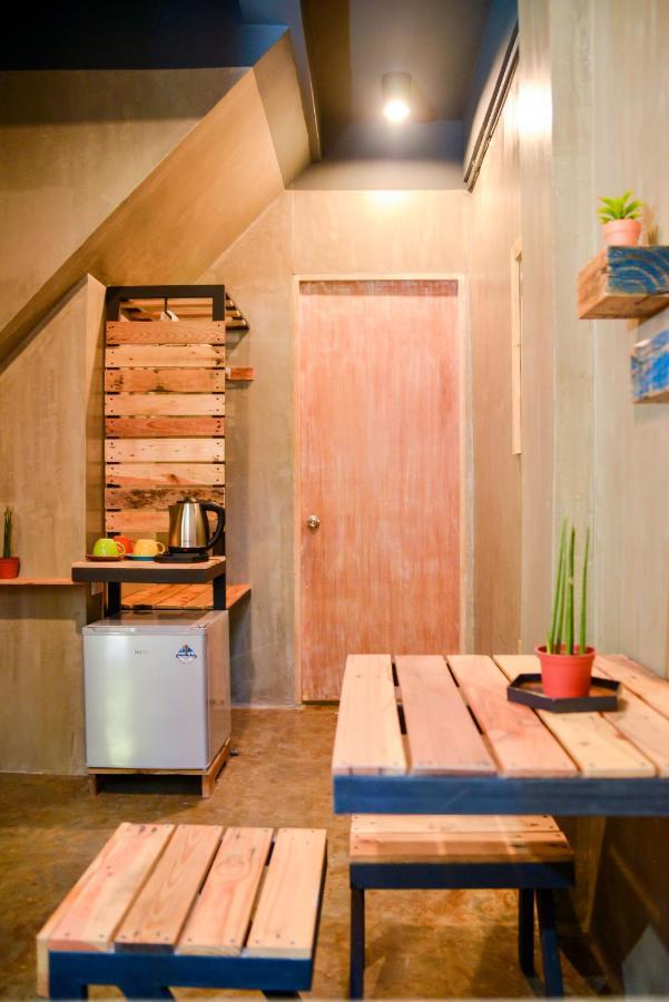 Reddoorz Plus @ Taft North Mandurriao Iloilo Exterior foto