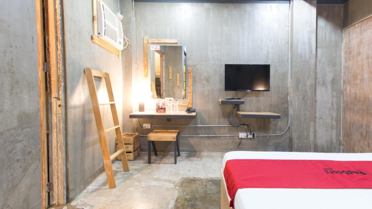 Reddoorz Plus @ Taft North Mandurriao Iloilo Exterior foto