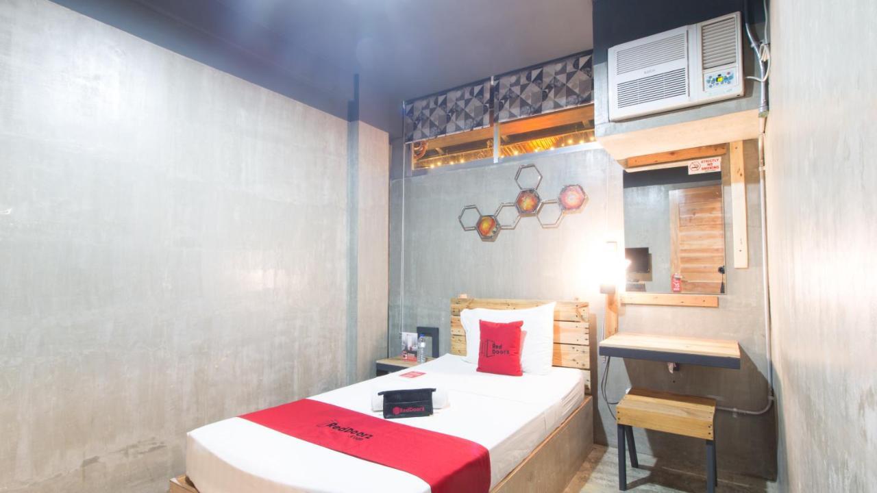 Reddoorz Plus @ Taft North Mandurriao Iloilo Exterior foto
